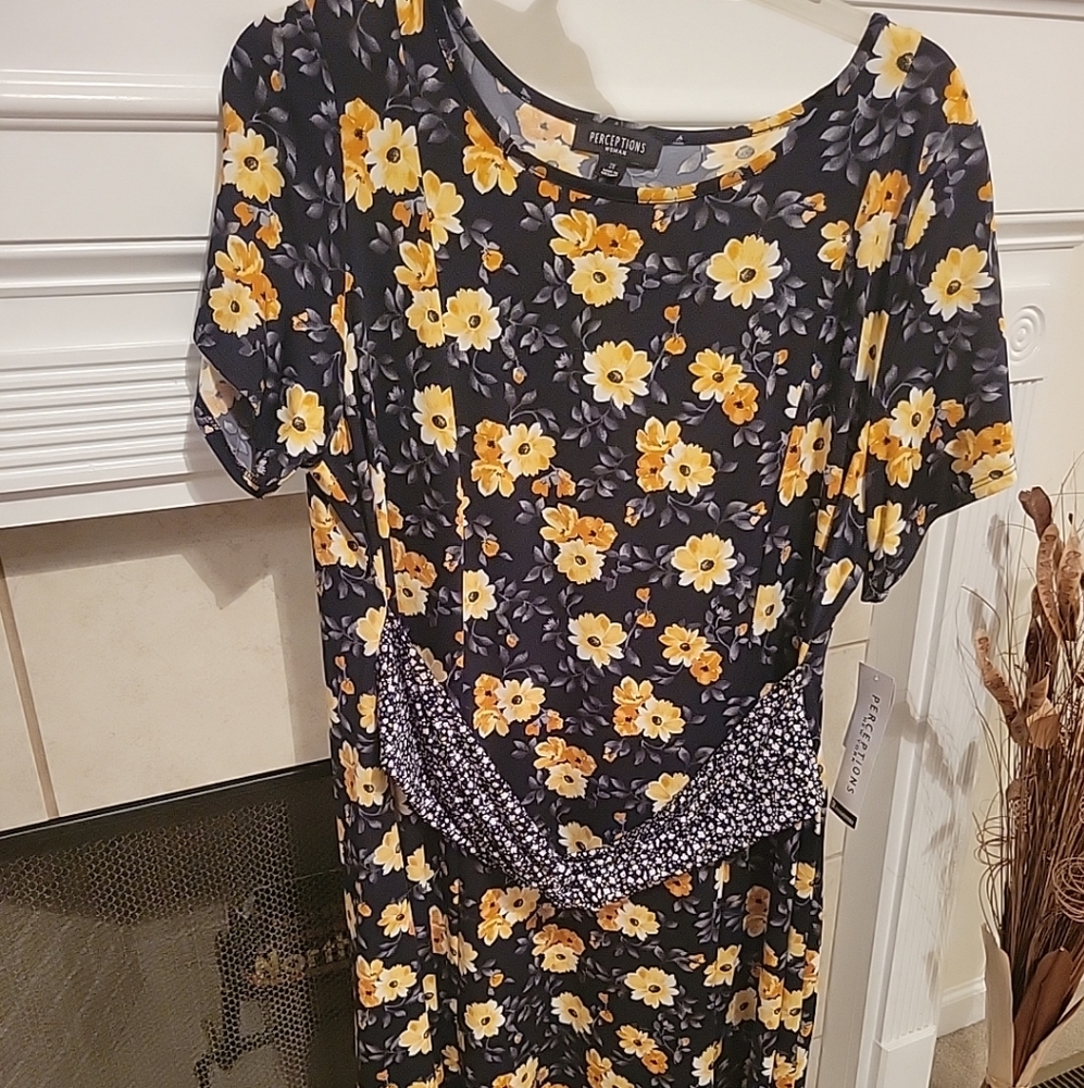 Perceptions New York Navy & Yellow Floral Dress 2X